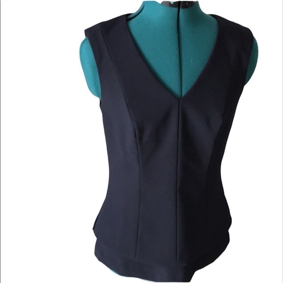 Le Chateau Navy Blue Sleeveless Top Made in Canada Size XXS - Picture 2 of 8